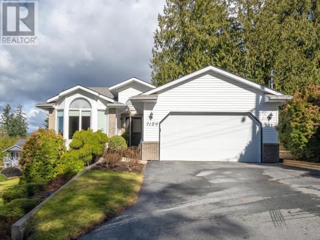 7129 JORDAN STREET POWELL RIVER home for sale