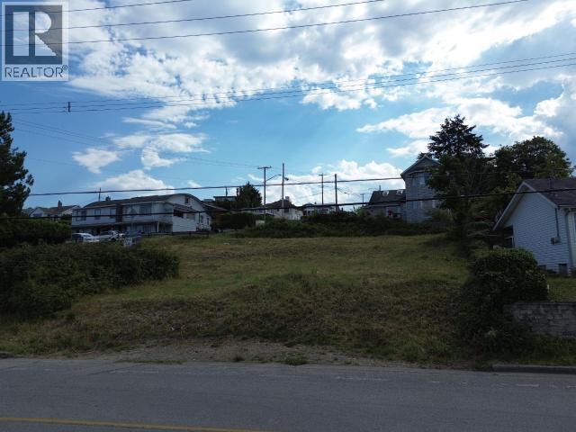 4426 WESTVIEW AVE POWELL RIVER home for sale