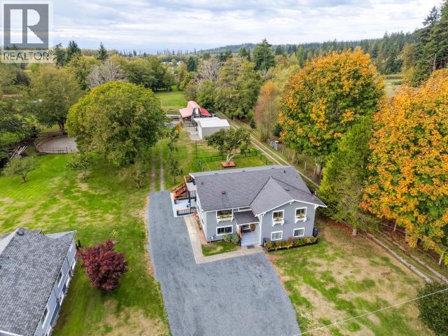 6585 KING AVE POWELL RIVER home for sale