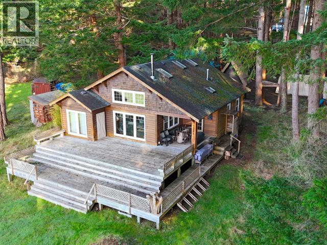 1266/68 TENNYSON RD SAVARY ISLAND home for sale