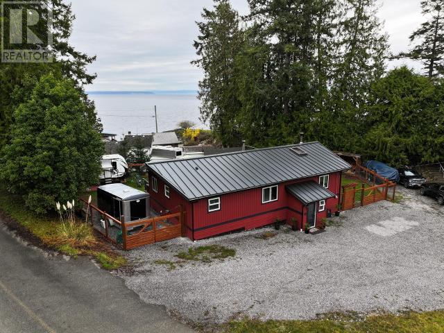 2545 SMELTER AVE TEXADA ISLAND home for sale