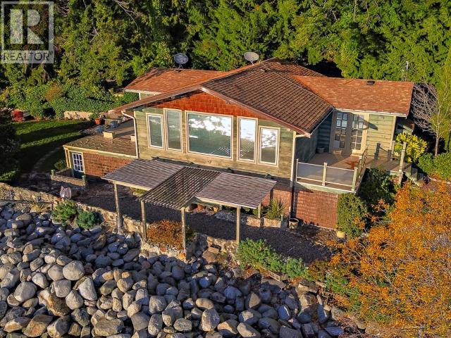 3377 ATREVIDA ROAD POWELL RIVER home for sale