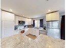 5420 SAANICH AVE Photo 10