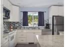 5420 SAANICH AVE Photo 8
