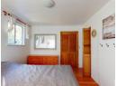 2742 VANCOUVER BLVD Photo 12