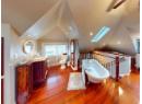 5820 MAPLE AVE Photo 9