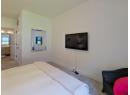 4054 SATURNA AVE Photo 6