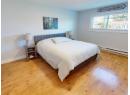3412 THURLOW PLACE Photo 8