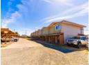 3915 SELKIRK AVE Photo 2