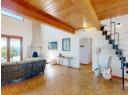 8116 EMMONDS ROAD Photo 4