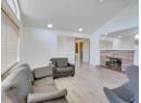 3298 VANANDA AVE Photo 6