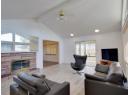 3298 VANANDA AVE Photo 7
