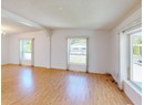 267-7575 DUNCAN STREET Photo 4