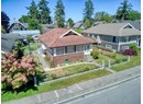 5751 MAPLE AVE Photo 2