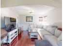3396 CARIBOO AVE Photo 4