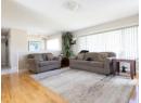 3425 THURLOW PLACE Photo 12