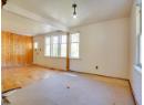 6338 JONCAS PLACE Photo 7
