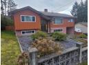 3284 CARIBOO AVE Photo 2