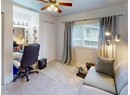 5424 SAANICH AVE Photo 10