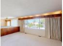 3816 SELKIRK AVE Photo 3