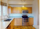 104-4510 WILLINGDON AVE Photo 4