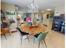 3890 ONTARIO AVE Photo 4