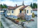 6771 DRAKE STREET Photo 1