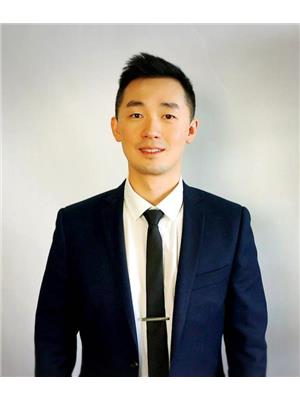 Hung V. Luu