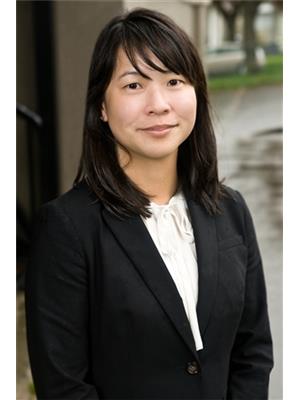 Melanie Chow