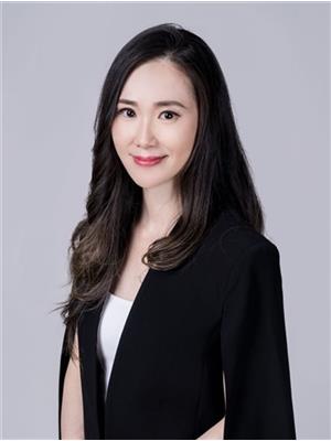 Michelle Huang