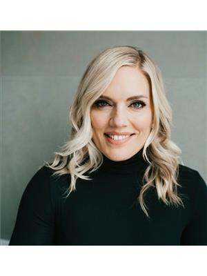 Kristen Dillon