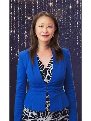 Vicky Wang