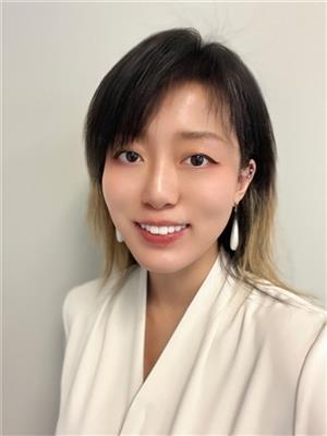 Lily Zhou | REALTOR.ca