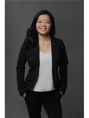 Samantha Ton