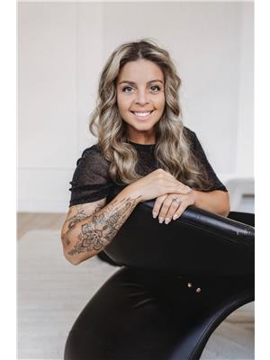 CONSTANCE GUGLIELMO