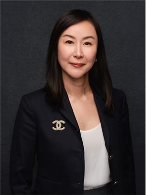 Jennifer Lin