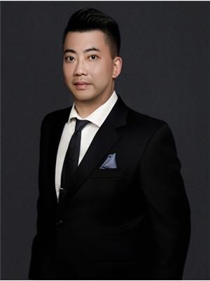 Ken W Wong