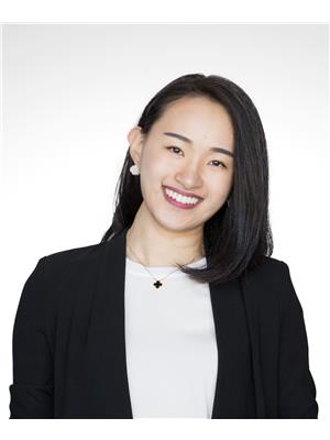 Xue (Maggie) Yang