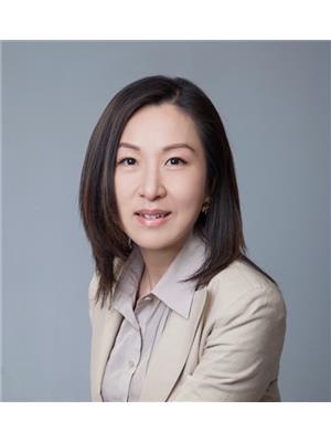 Phyllis Yu Zhou
