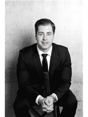JAMES VECCHIARELLI
