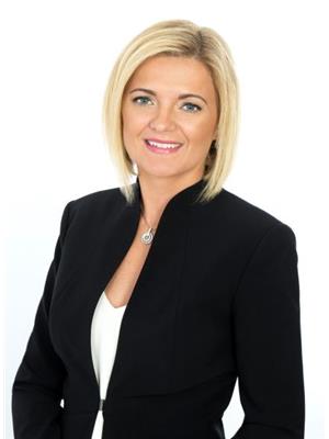 TEODORA HOLOM