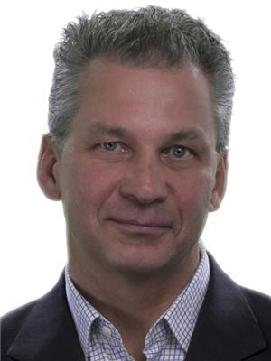 KURT DIENER