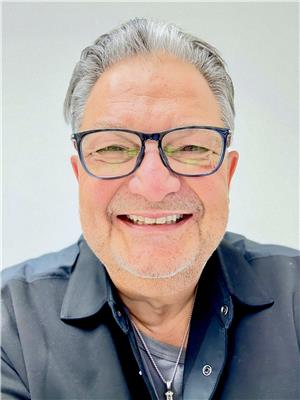 PETER CAMPITELLI