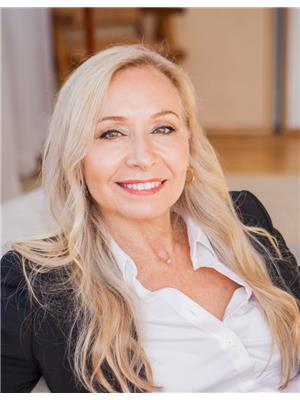 LAURA MARIA FERNANDEZ