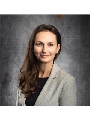 MARIANN KOVACS