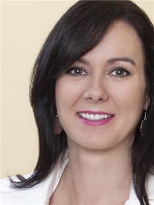 MANUELA EVANS