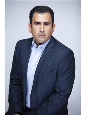 NAMVAR VAHIDI