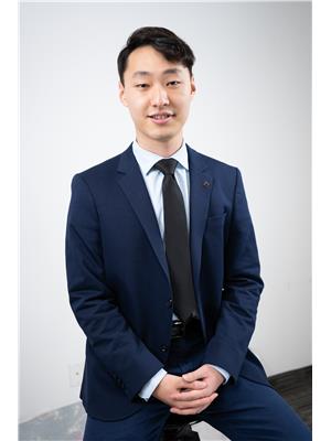 MINJUN KIM