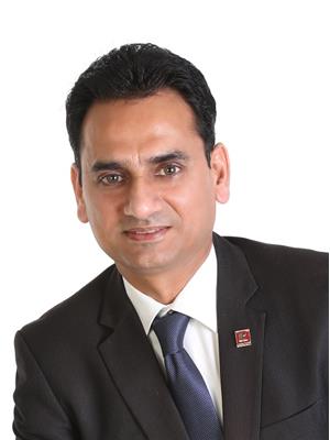 VIK TOMAR