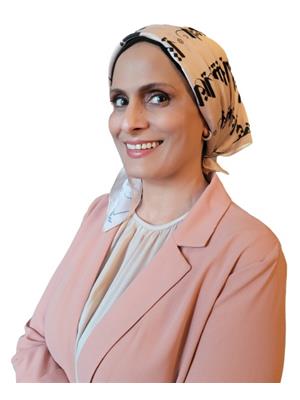 NINA TAHIR